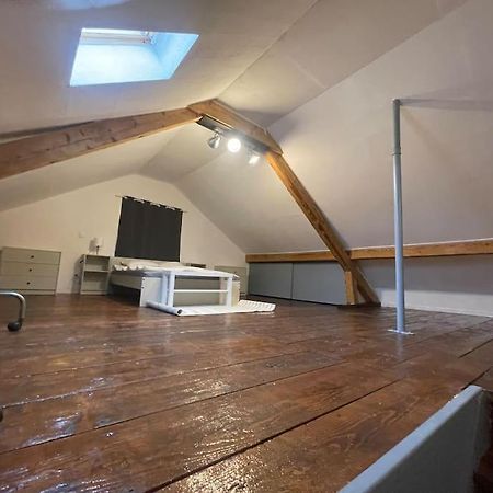 Villa Charmante Maison Mitoyenne à Broc Extérieur photo