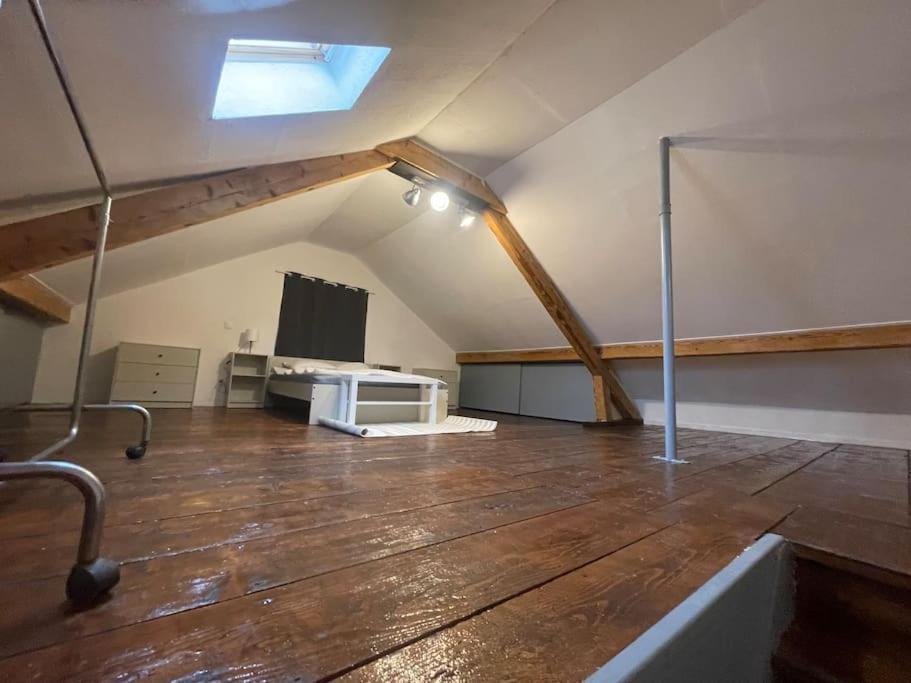 Villa Charmante Maison Mitoyenne à Broc Extérieur photo